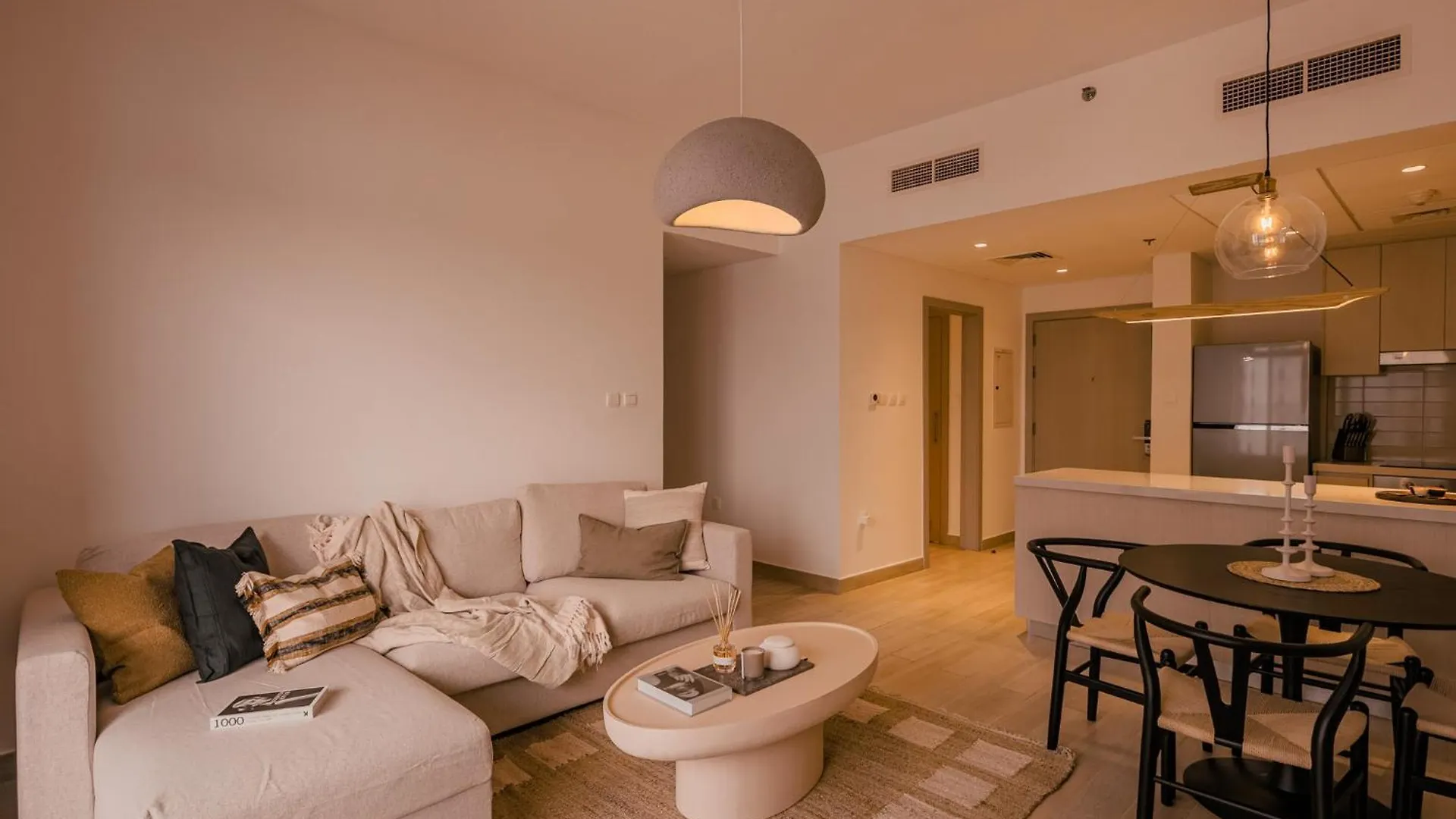 Yas Island Elegant 2Br With Lake & Pool View Abu Dhabi 0*,  Emirati Arabi Uniti